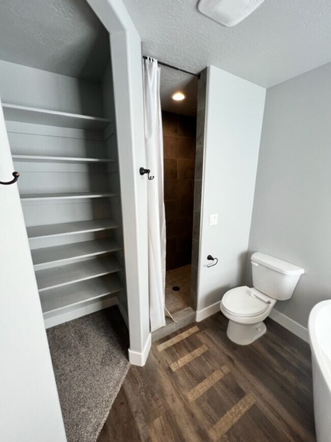 Photo - STUNNING 7-BEDROOM HOME IN PLEASANT GROVE