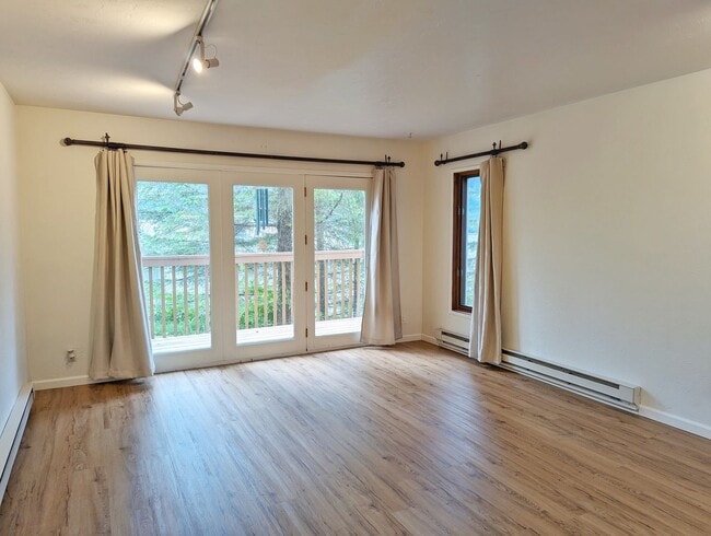Photo - 2BD/1.5BA Twnhse Style Forestedge Condo on... Unit 26