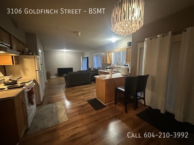 Photo - Spacious Suite Near Highstreet Unit BSMT