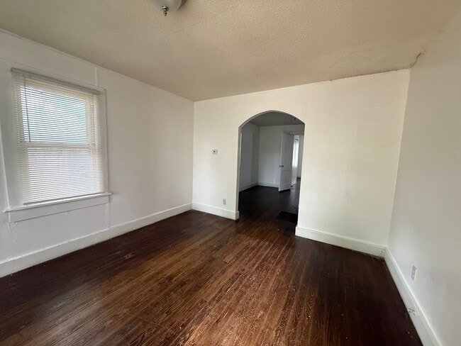 Photo - 3 Bed 1 Bath House