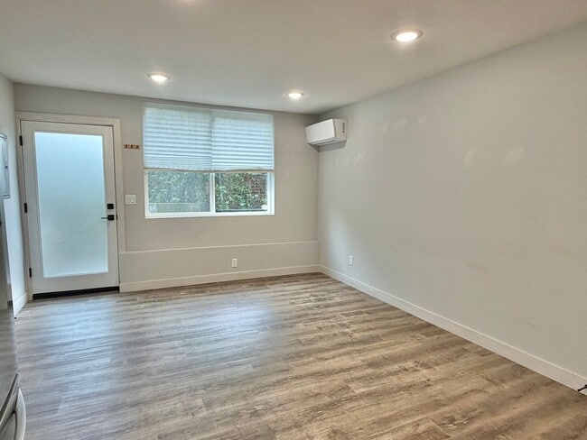 Photo - Upscale 3-level Modern Townhome in desired Delridge Neighborhood! Available Now!