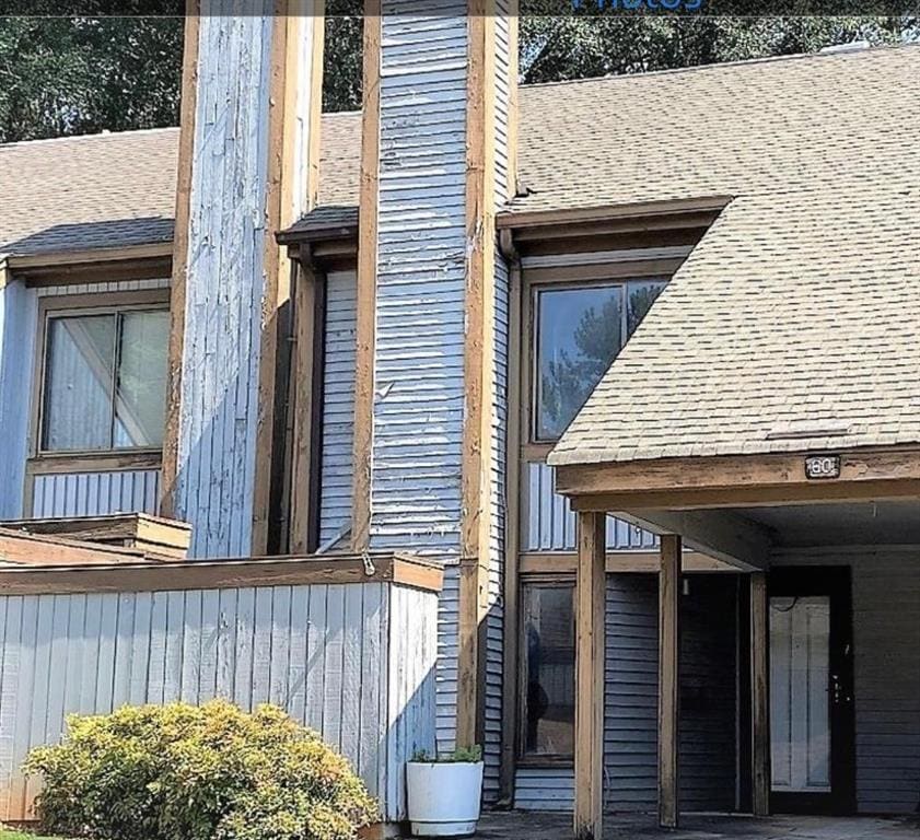 Photo - 60 Willowick Dr