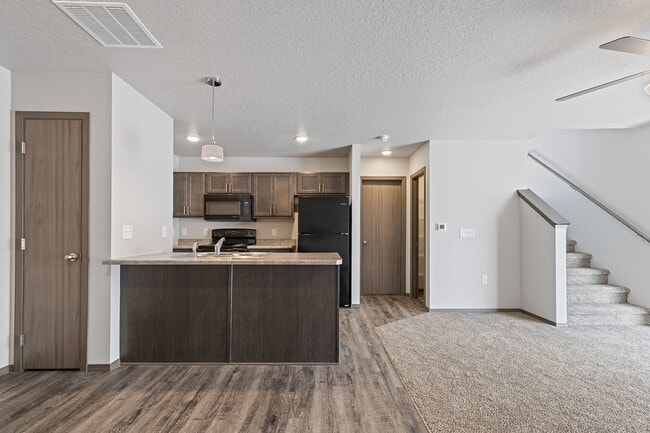 Prairie Village Commons Apartments and Townhomes