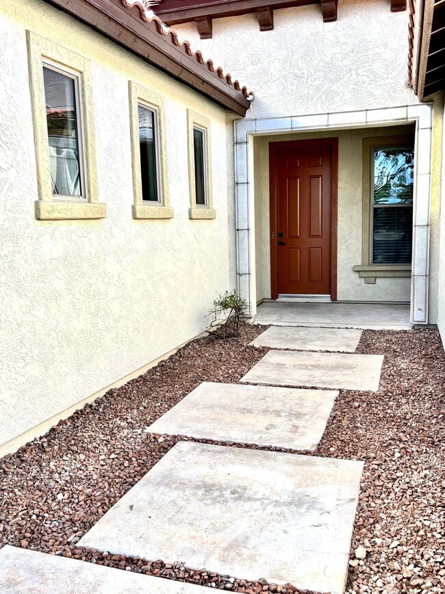 Photo - 29302 N 126th Ln