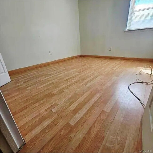 Photo - 6 Ticonderoga Ct