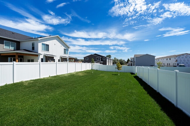 1129 Buffalo Xing Dr