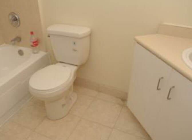 Photo - 1901 Martin Grove Rd