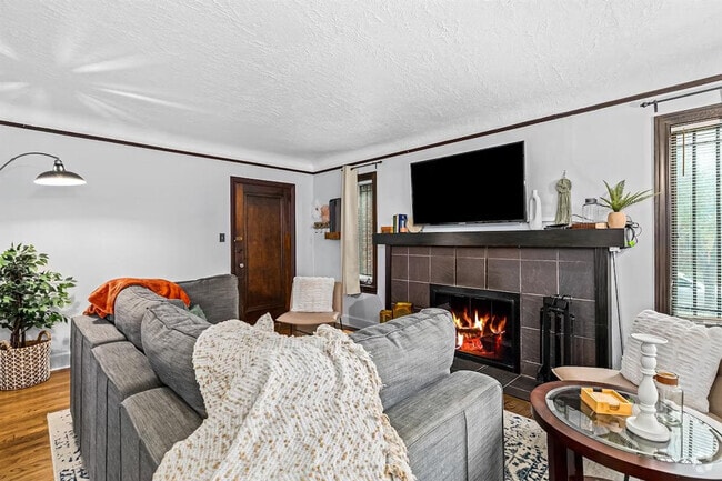 Building Photo - 522 W Hudson Ave Rental