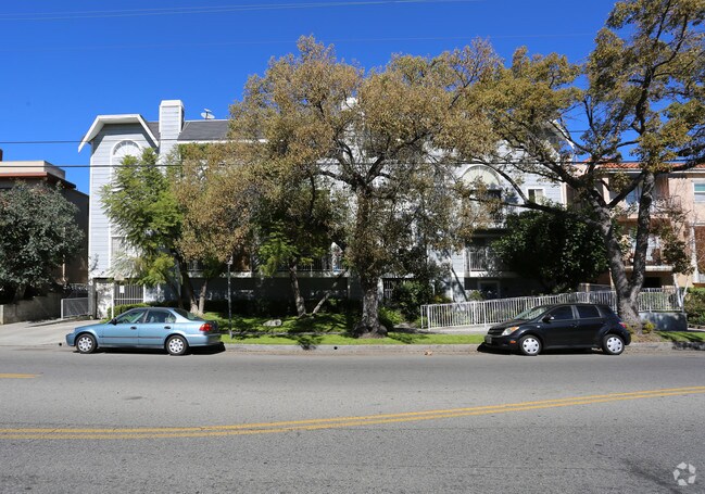 Photo - 10845 Camarillo St