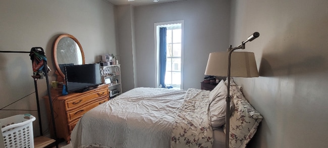 Photo - 219 Park Row Unidad B