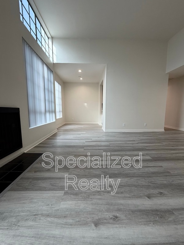 Photo - 14562 Dickens St Unit 204