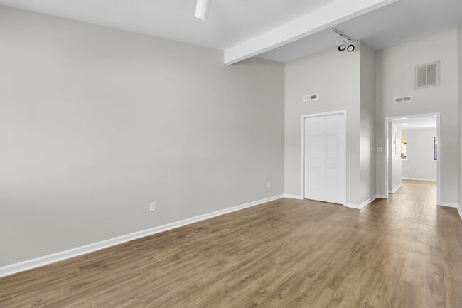 Photo - 18 Harbour Walk Townhouses