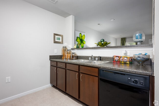Hillbury 2BR, 2BA - 1,065SF - Kitchen