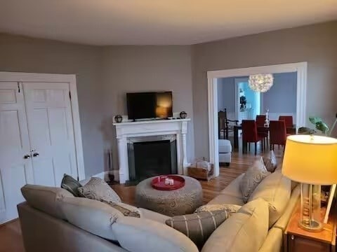 Photo - 357 Lafayette St Unidad 2