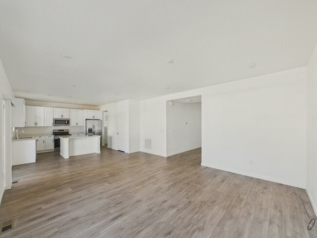 Photo - 24485 E Atlantic Dr