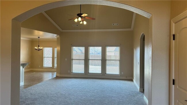 Photo - 2005 SW Pinoak Ave