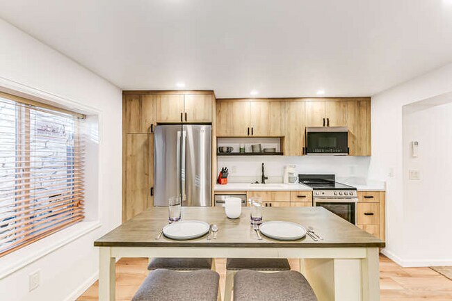 Photo - 3234 Taft Ct Unit B