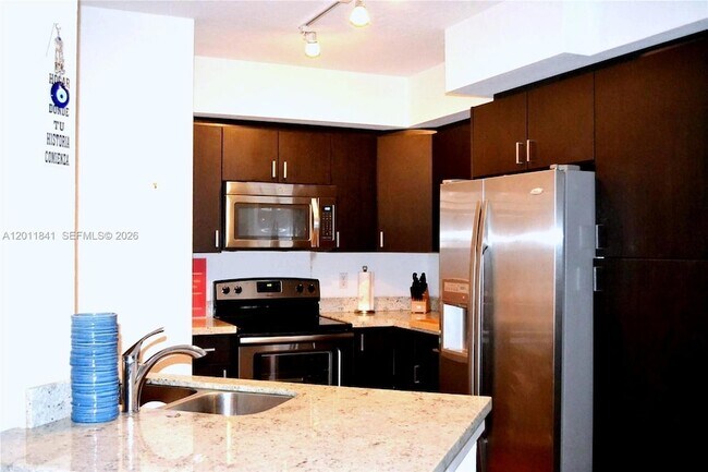 Photo - 1830 Radius Dr Unidad 317