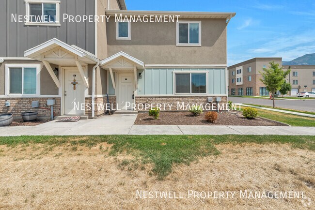 Building Photo - 734 E 550 S Unit C Rental