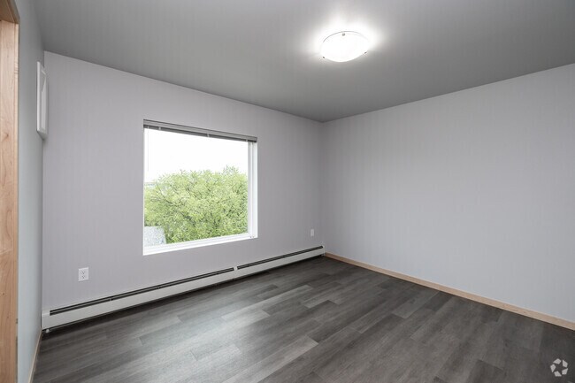 3BR, 2BA - 1,560SF - Second Bedroom