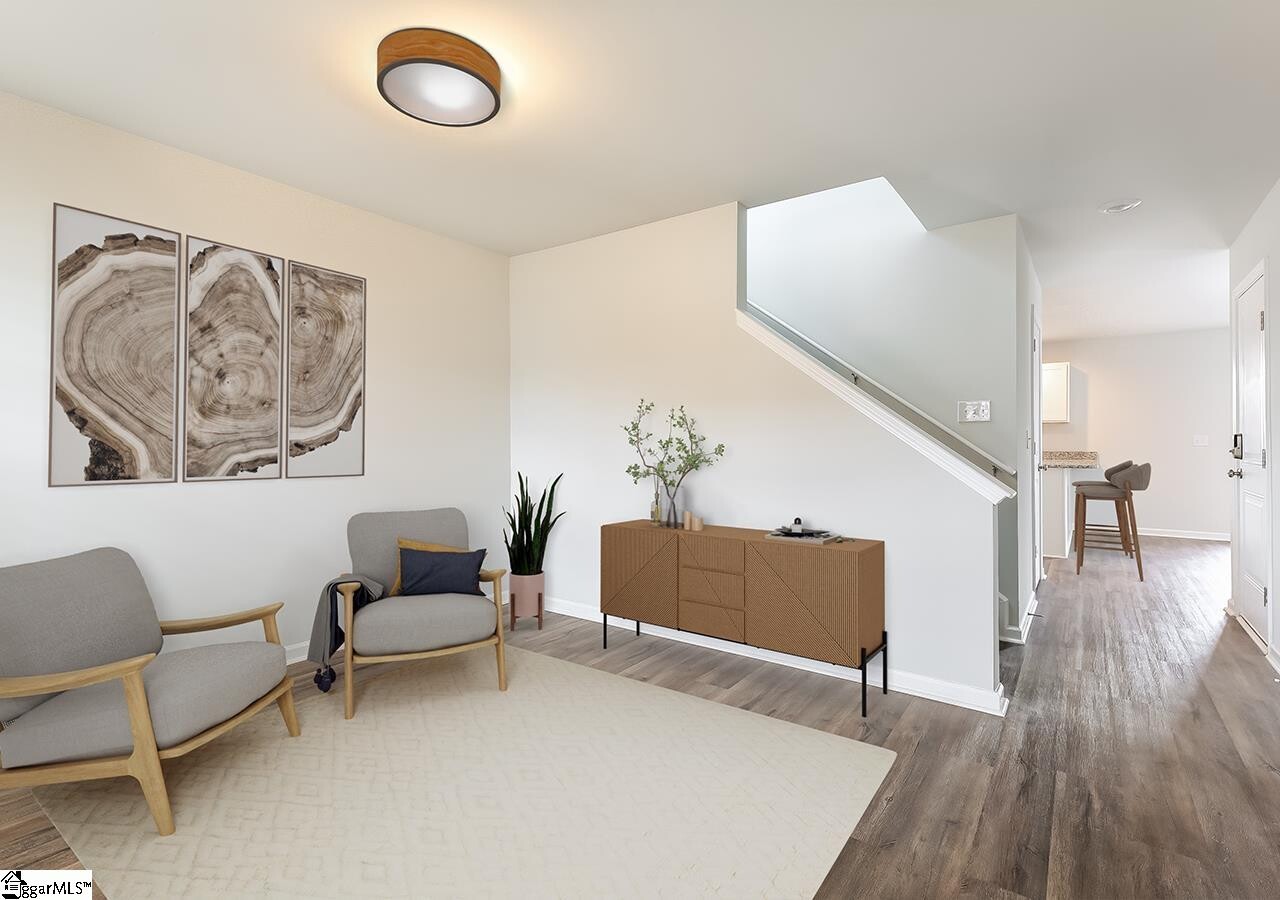 Photo - 836 Willowmere Way