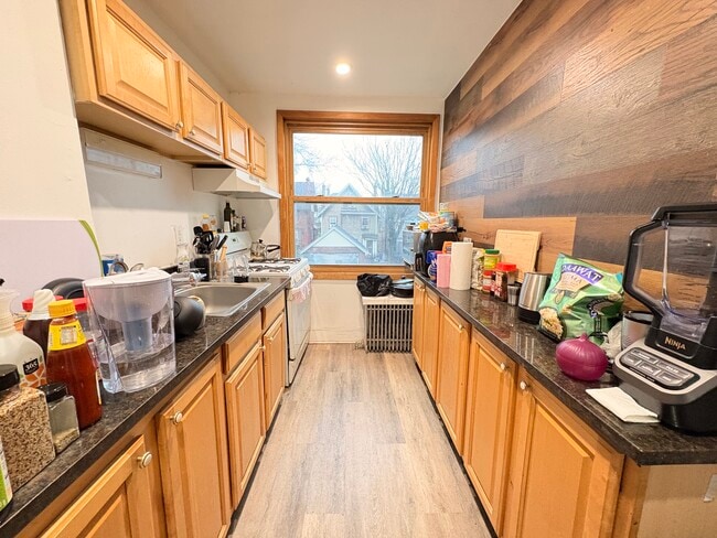 Photo - 5818 Hobart St Unidad 2