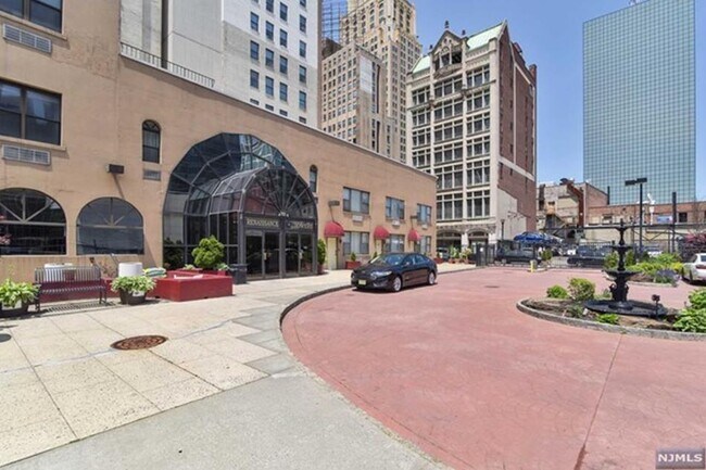 Photo - 111 Mulberry St