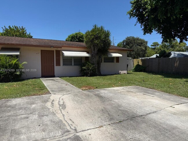 541 Mercury St Unidad 541