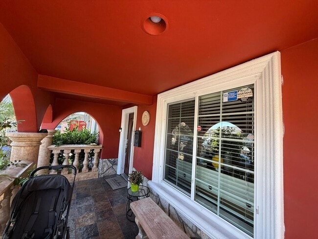 Photo - 4 bed 3 bath plus 2 Extra Bonus Rooms with full bathroom in the back yard