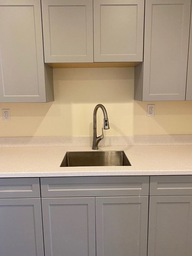 Photo - 12 S Miller St Unit 3