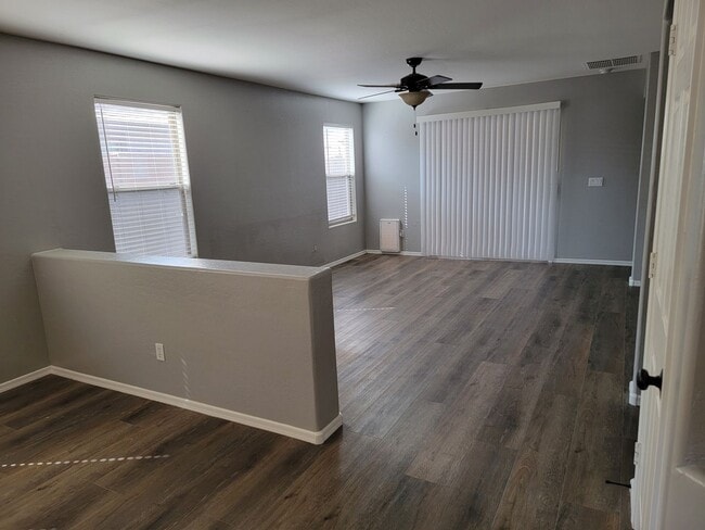 Photo - 14862 W Aster Dr