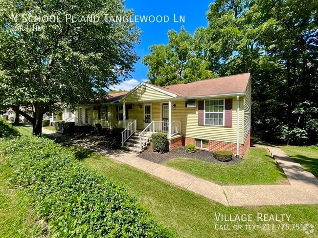 Building Photo - 303 N School Pl Rental