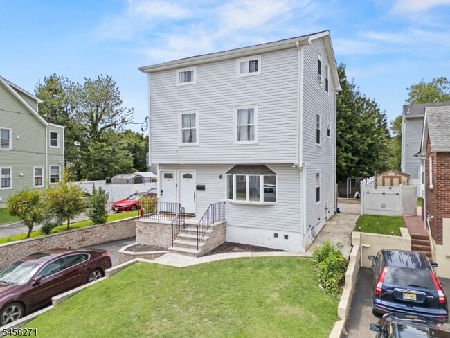 97 Cedar Hill Ave