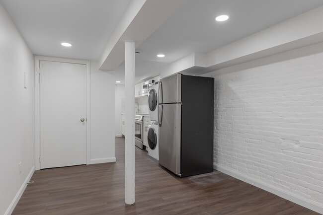 Photo - 94 Saint Botolph St