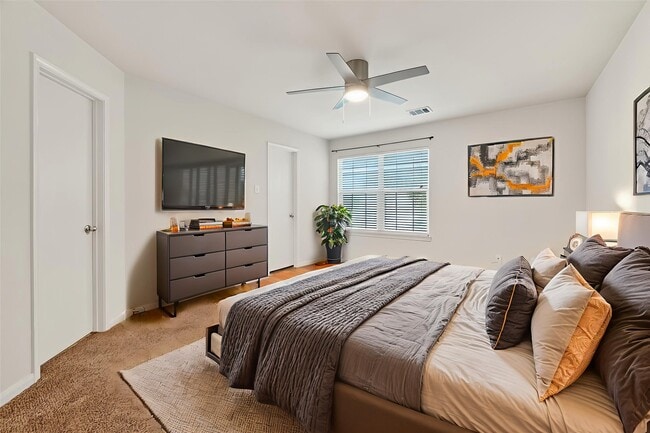 Photo - 6523 Mildenhall Ct