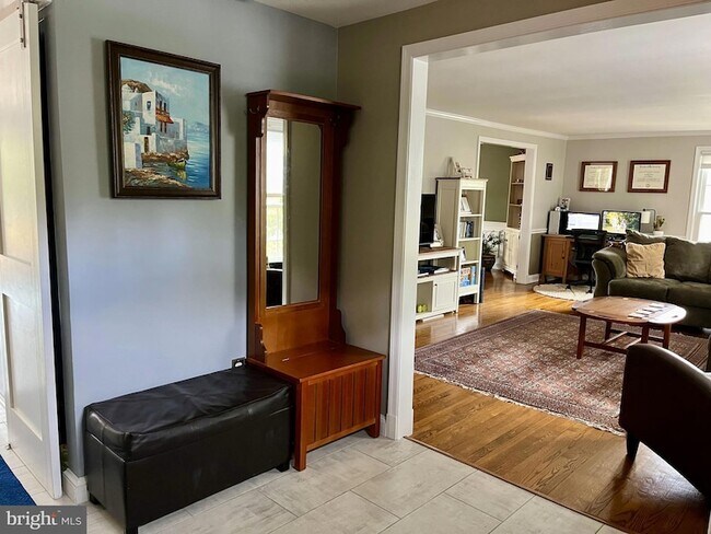 Photo - 4209 Pickering Pl