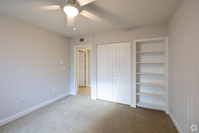 2BR, 2BA - 1133SF - Heritage Village Apartments