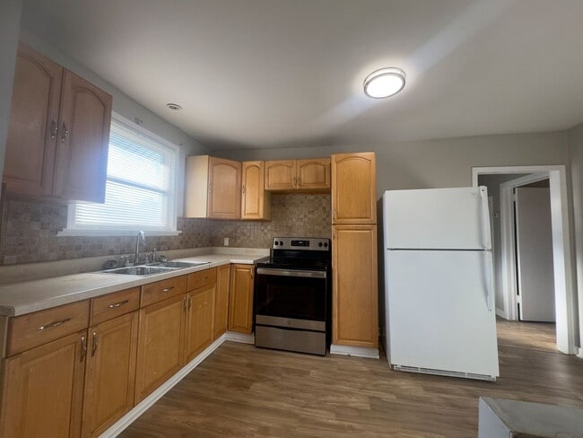 Photo - Recently Renovated 3-Bedroom Home in South...
