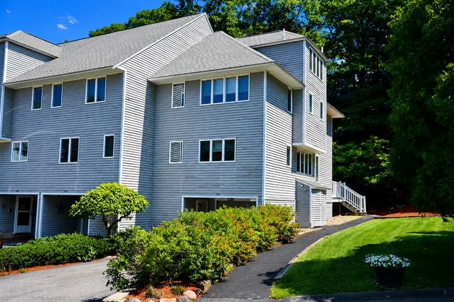 Photo - 701 Sherwood Forest Ln