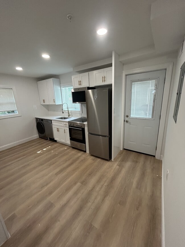 Photo - 29 Carver St