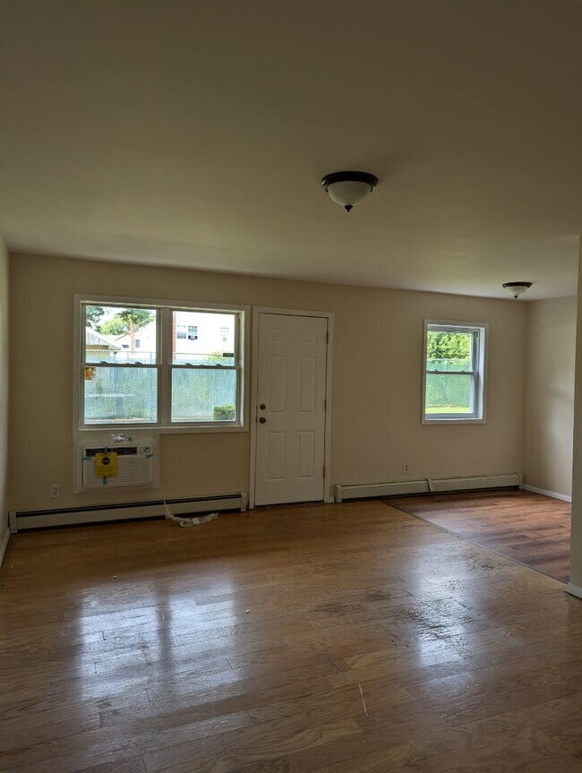 5B Hemlock Dr Unit 103