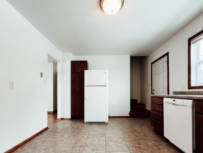 Photo - 921 Rainbow Dr