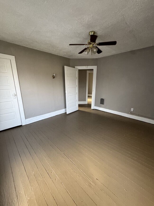 Photo - Welcome to this charming 3-bedroom, 2-bathroom home located in the heart of Springfield, OH+