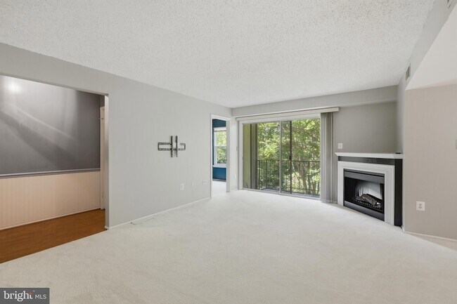 Photo - 7761 Inversham Dr Unit 251