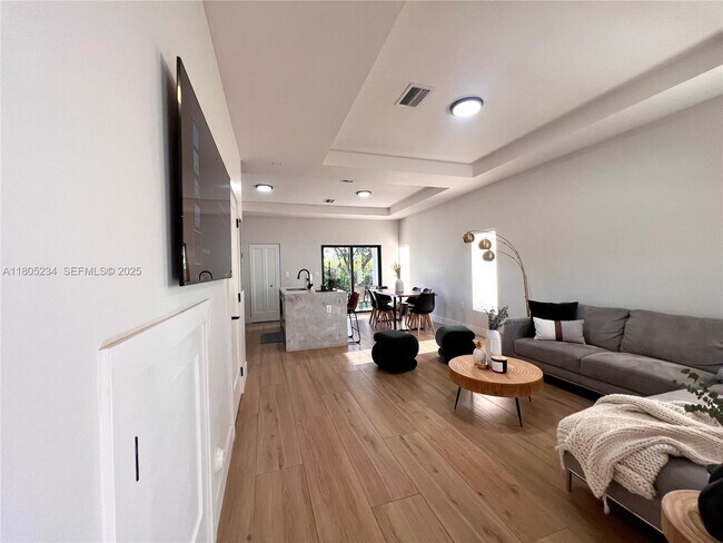 Photo - 8753 SW 34th St