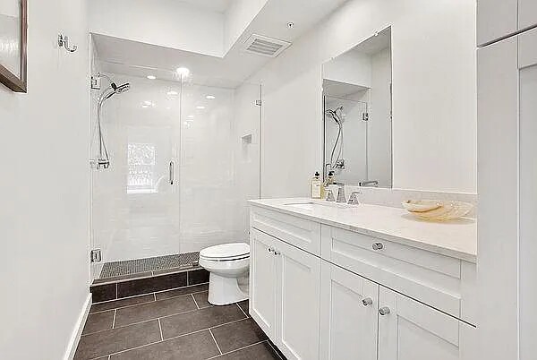 Photo - 2100 St Thomas St Unit 204