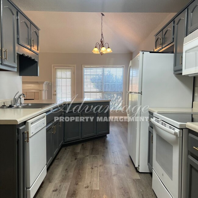 Photo - Home For Rent - Move In Ready - Hernando MS