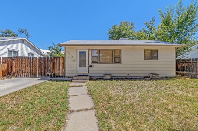 Building Photo - 1350 N 17th St