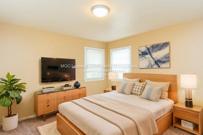 Photo - Perfect location with fenced in back yard!