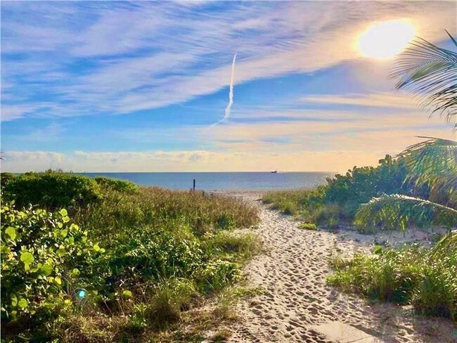 Photo - 5200 N Ocean Blvd Unit 1410